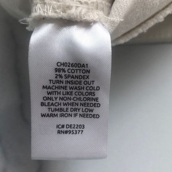 Sanctuary Denim Sidewalk Shorts White Cutoffs Size 27 - Picture 7 of 12